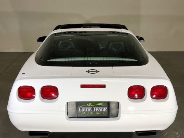 1994 Chevrolet Corvette Base Hatchback 2-Door - photo 8