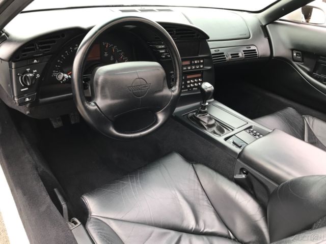 1994 Chevrolet Corvette Base Hatchback 2-Door - photo 9