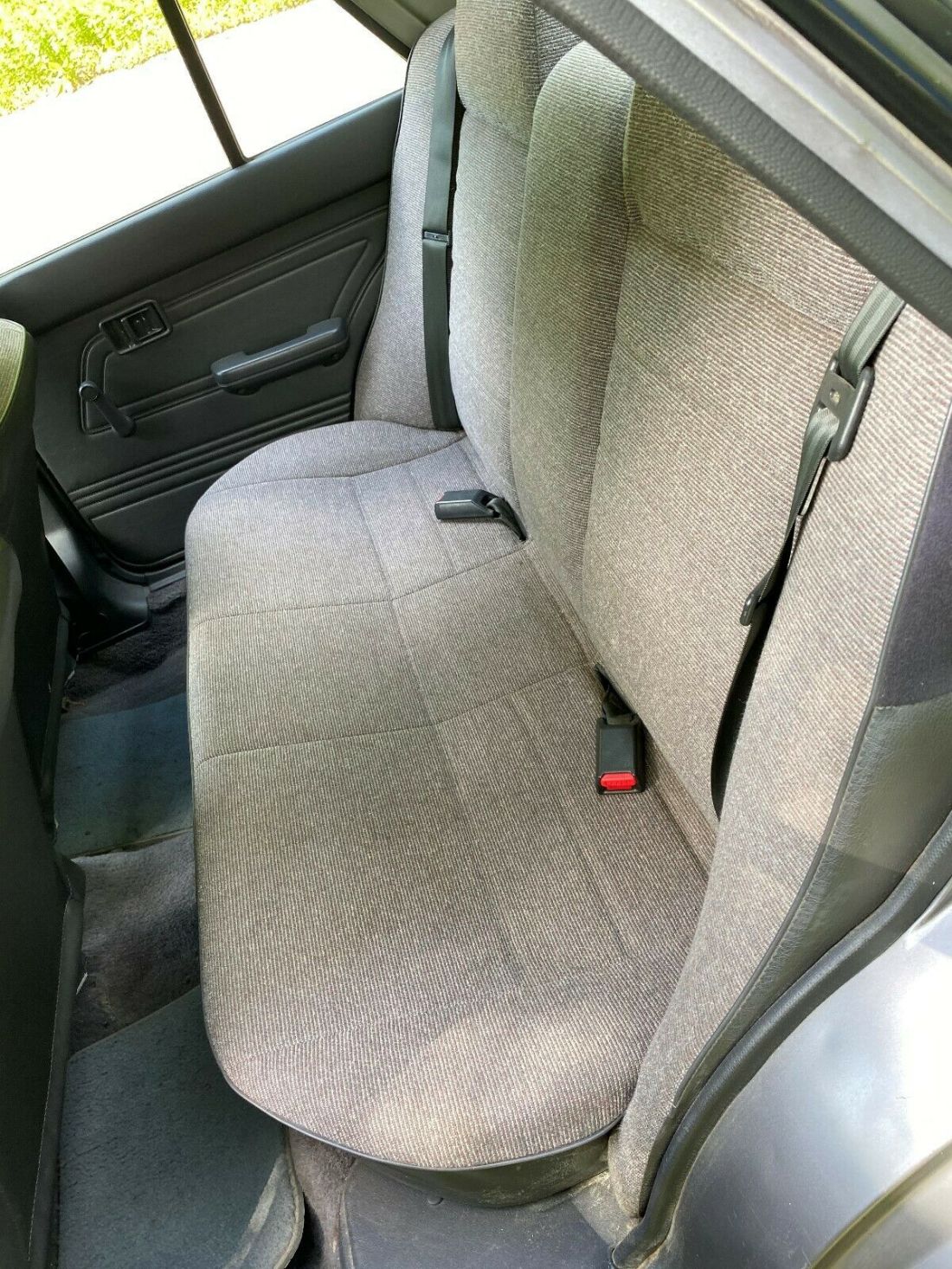 1989 Mazda 323 base - photo 12