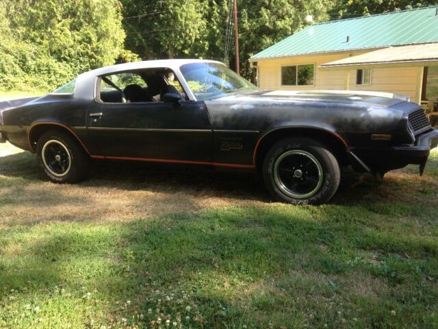 One owner Original 4speed and 373 rear end and black paint & rally wheels 1977 Chevrolet Camaro Z/28