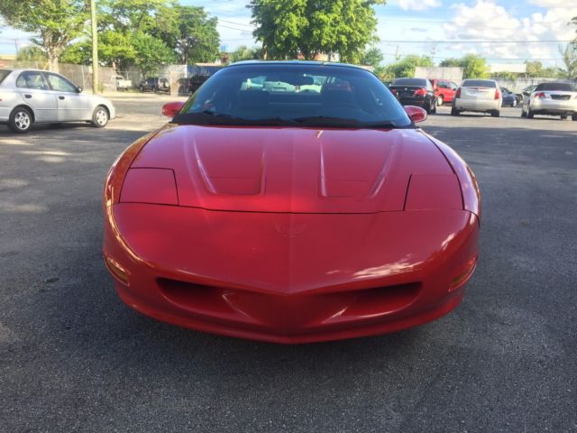 1994 Pontiac Firebird 2 Door - T-Top - Hatchback Coupe - photo 4