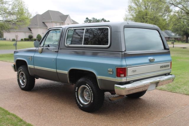 1987 Chevrolet Blazer K5 Blazer 4WD - photo 3