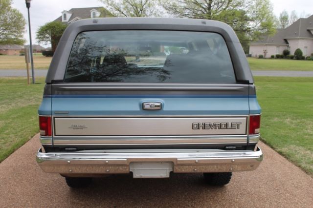 1987 Chevrolet Blazer K5 Blazer 4WD - photo 4