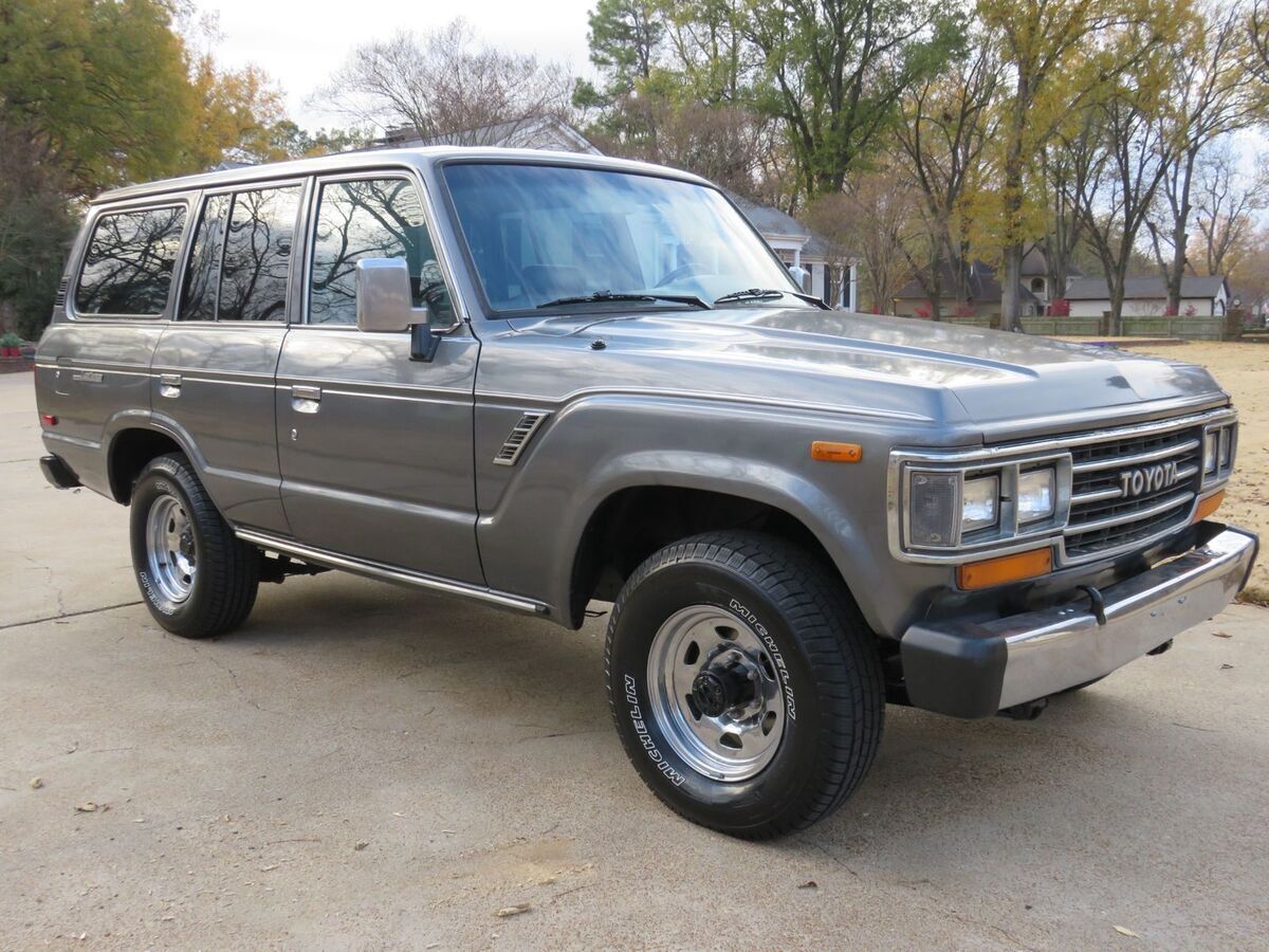 1988 Toyota Land Cruiser F62 - photo 2