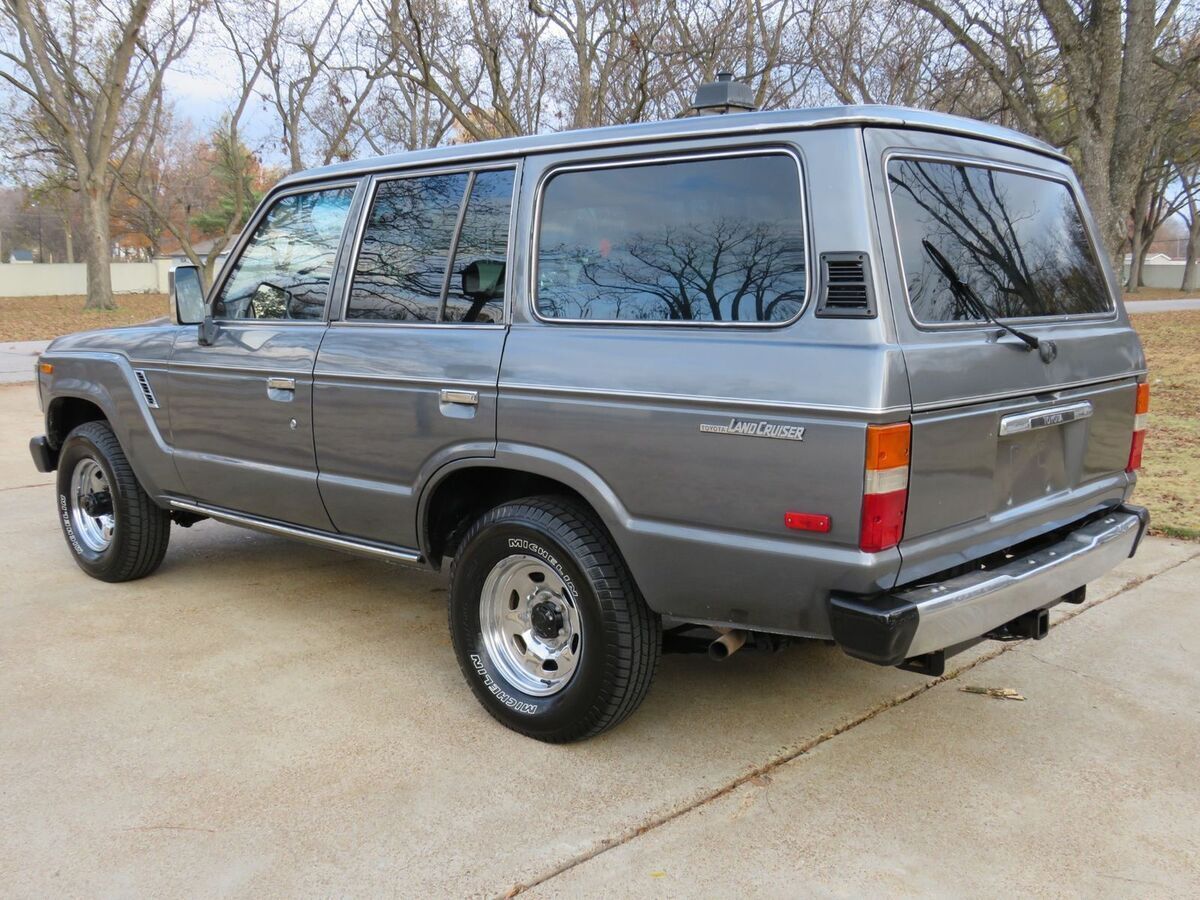 1988 Toyota Land Cruiser F62 - photo 6