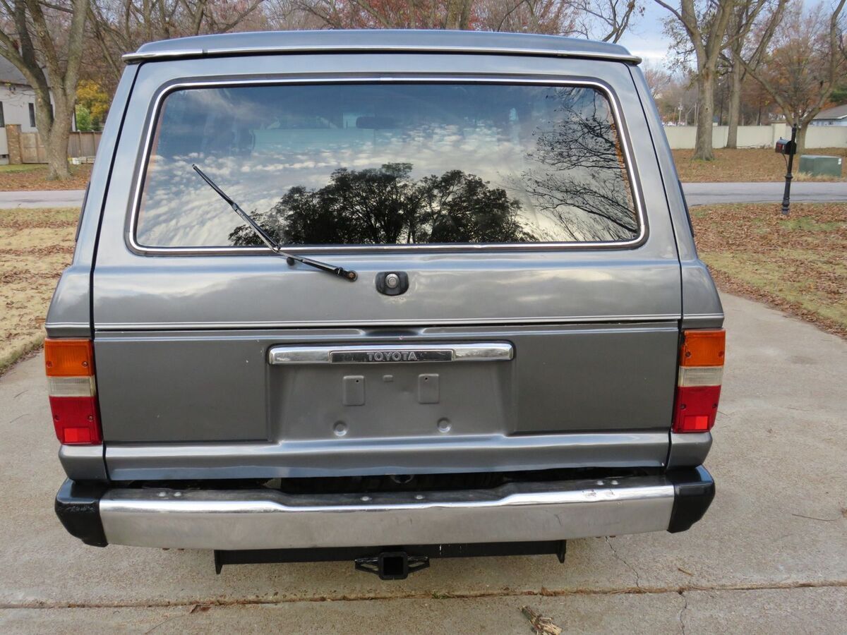 1988 Toyota Land Cruiser F62 - photo 8