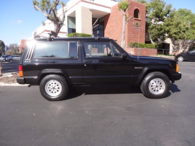 1991 Jeep Cherokee Sport Sport Utility 2-Door - photo 11