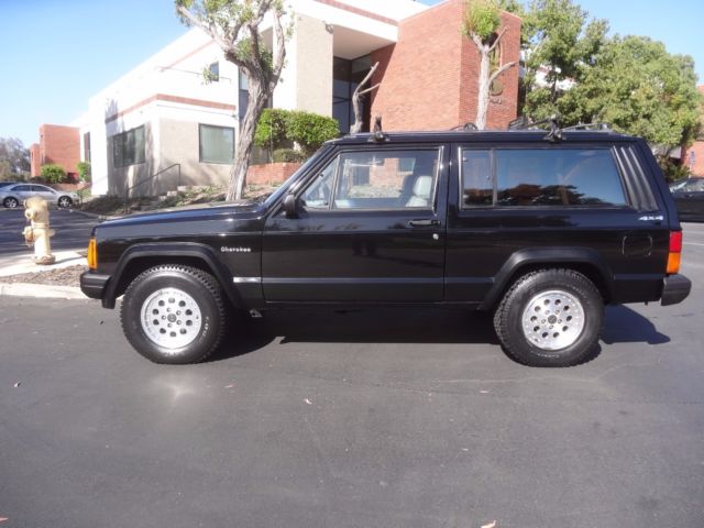 1991 Jeep Cherokee Sport Sport Utility 2-Door - photo 4