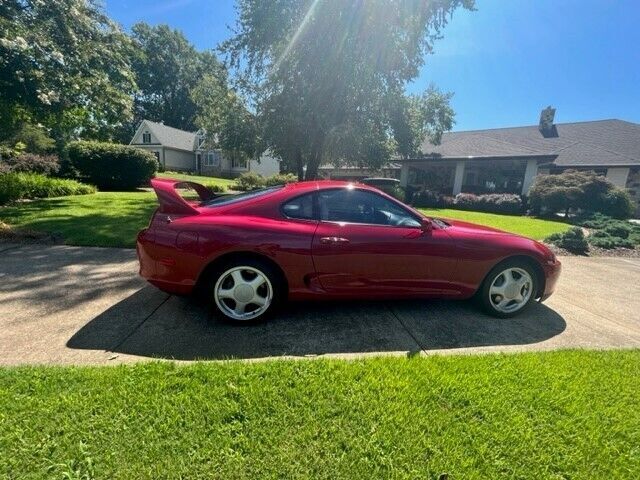 1994 Toyota Supra - photo 2