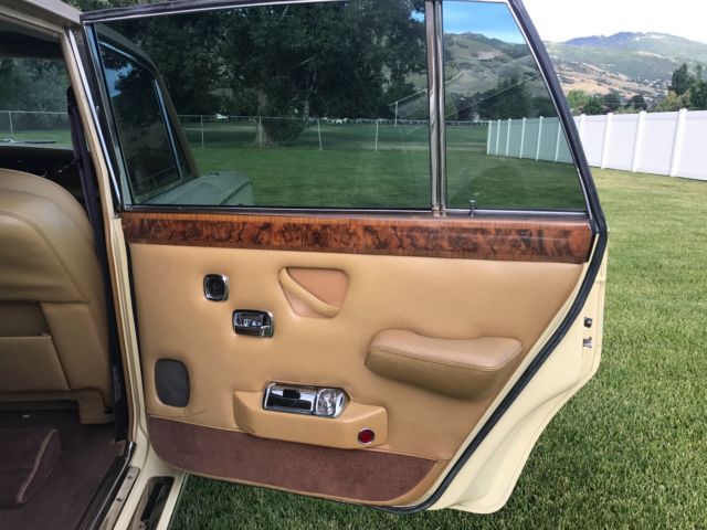 1976 Rolls-Royce Silver Shadow - photo 10