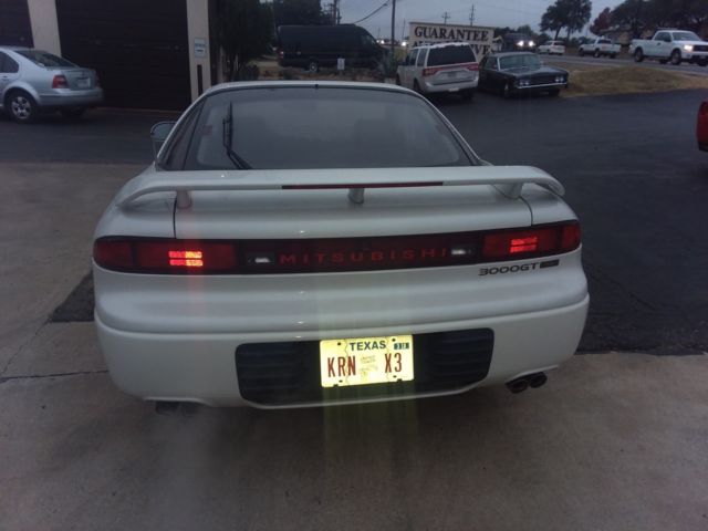 1992 Mitsubishi 3000GT SL - photo 4