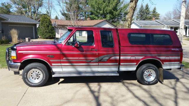 ONE OWNER......1993 FORD F-150 4x4 1993 Ford F-150 F-150 XLT Northland Edition