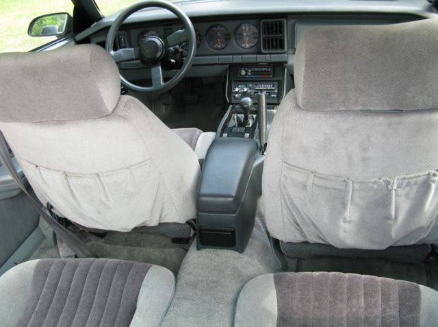 1985 Pontiac Firebird - photo 9