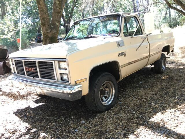 1985 GMC Sierra 3500 4x4 RUST FREE California Pick Up - photo 3