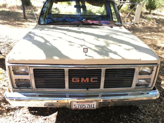 1985 GMC Sierra 3500 4x4 RUST FREE California Pick Up - photo 4