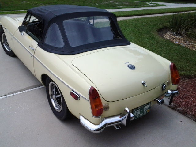 one year production split rear bumper florida car 1970 MG MGB