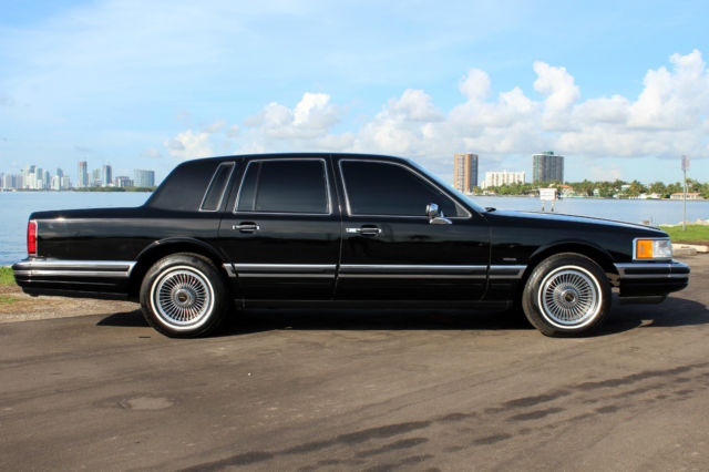 1990 Lincoln Town Car - photo 3