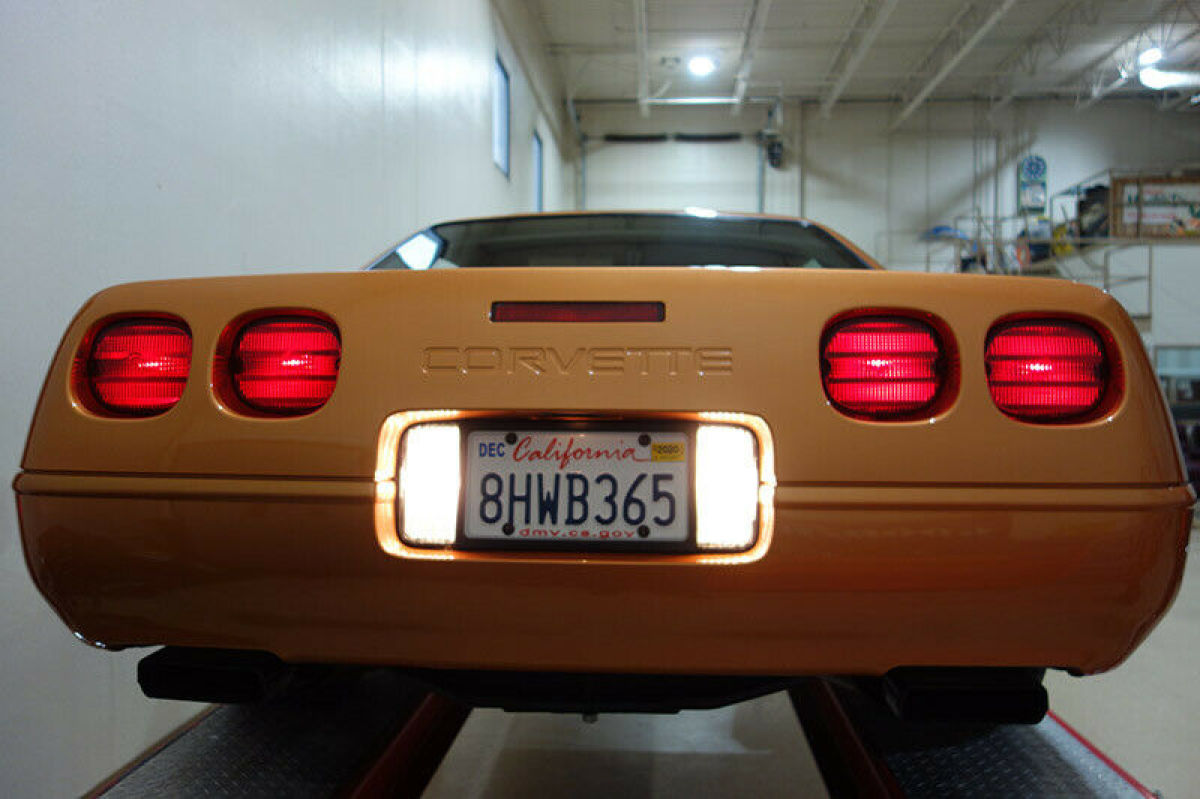 1994 Chevrolet Corvette Convertible BRAND NEW 111 Actual Documented Miles! - photo 3