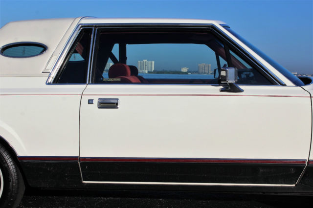 1983 Lincoln Mark Series Mark VI Coupe - photo 5