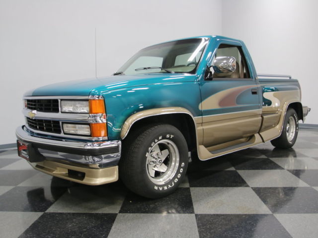 ONLY 13K ORIGINAL MILES, KUSTOM KREATIONS BUILT, SUPER CLEAN TRUCK, 1 OF A KIND! 1994 Chevrolet Silverado 1500