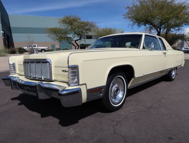 Only 14,607 Original Miles Rare 2-Owner Original Car 1977 1978 1975 continental 1976 Lincoln Town Car Town Coupe