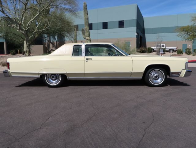 1976 Lincoln Town Car Town Coupe - photo 7