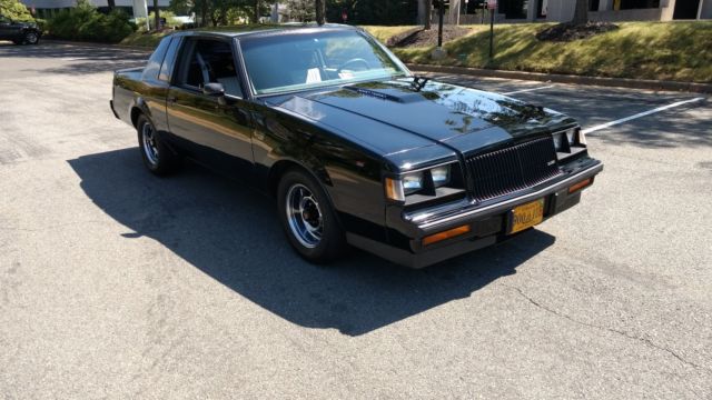 1987 Buick Regal Grand National Coupe 2-Door - photo 2