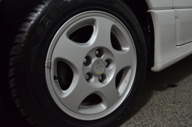 1992 Mitsubishi 3000GT 2dr Coupe SL 5-Speed - photo 9