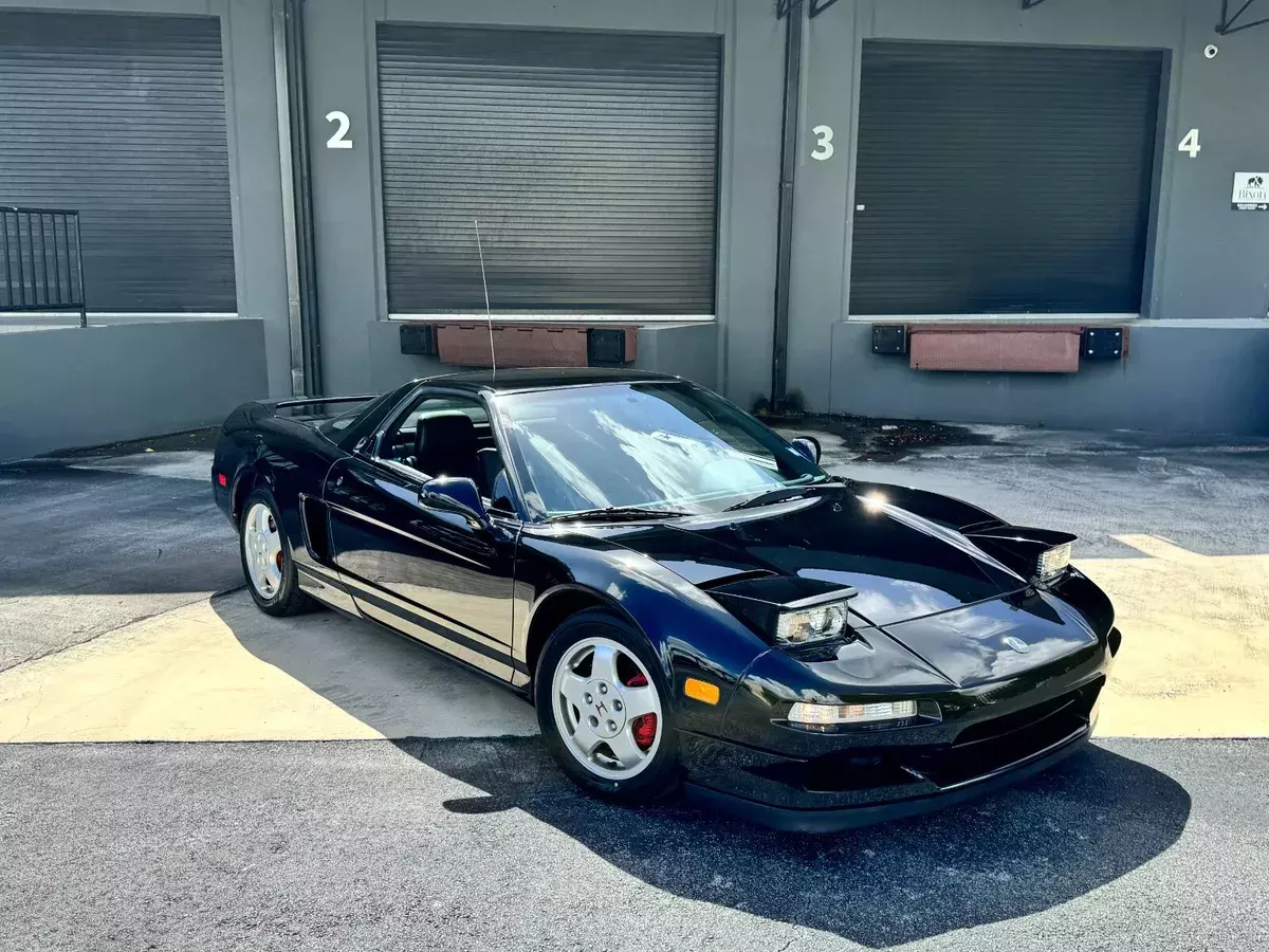 ONLY 18K MILES - Fully Serviced - Timing Belt/Cooling System -New Tires -MANUAL 1991 Acura NSX All Original Like NEW