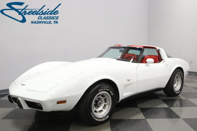 ONLY 19K ORIGINAL MILES, ORDERED BY GM EMPLOYEE, CLEAN LOW MILEAGE VETTE! 1979 Chevrolet Corvette L-82