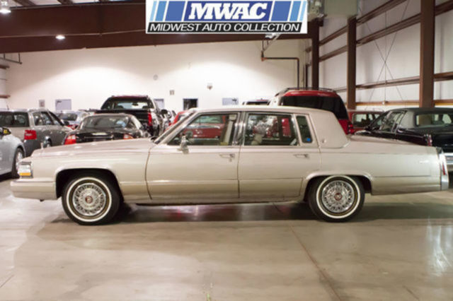 ONLY 20K MILES~ONE OWNER~LIKE NEW~GOLD KEYS~LEATHER~BROUGHAM~WINDOW STICKER~WOW~ 1991 Cadillac Brougham 4dr Sedan