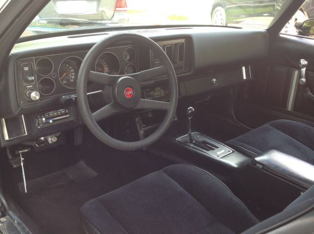 1979 Chevrolet Camaro 2 Dr Hardtop - photo 11