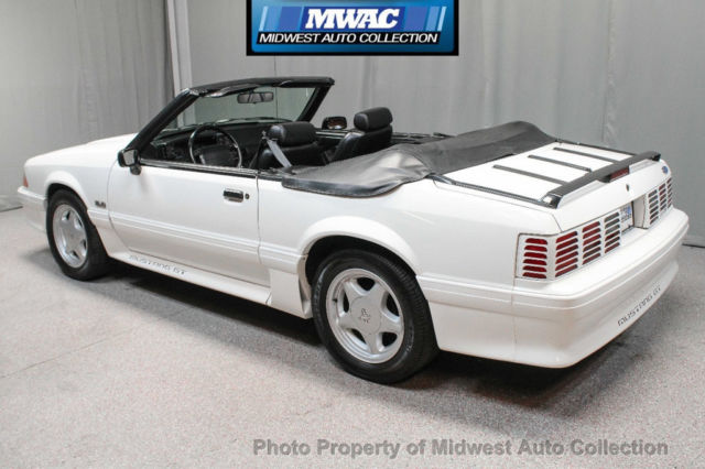 1993 Ford Mustang 2 OWNER RARE 5 SPEED LEATHER LAST YEAR CD PLAYER C - photo 3