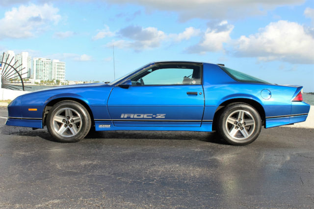 1986 Chevrolet Camaro IROC Z28 - photo 3