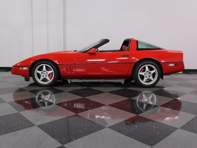 1988 Chevrolet Corvette - photo 2