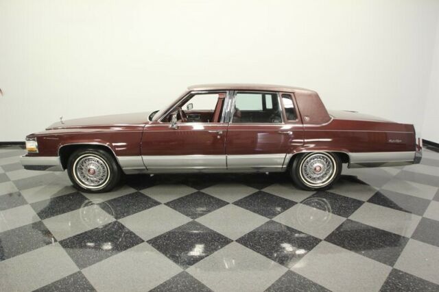 1990 Cadillac Brougham 5.7 - photo 3