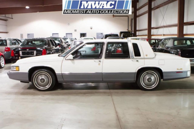 ONLY 32K MLS~CALIFORNIA CAR~RED LEATHER~CLASSY~ BEST COLOR COMBO~GREAT DRIVER~ 1990 Cadillac DeVille 4dr Sedan