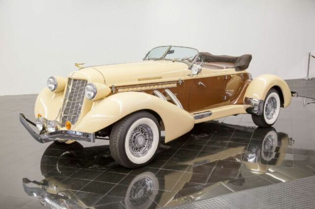 Only 3,300 miles from new and fitted with very rare 4-passenger seating and A/C! 1936 Cord 876 Boattail Phaeton Replica by CCC --
