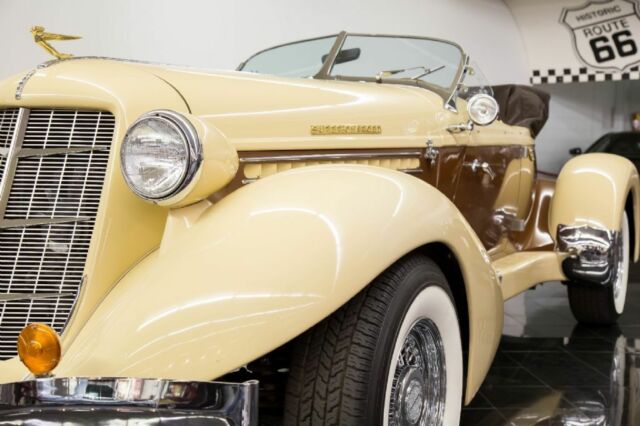 1936 Cord 876 Boattail Phaeton Replica by CCC -- - photo 10
