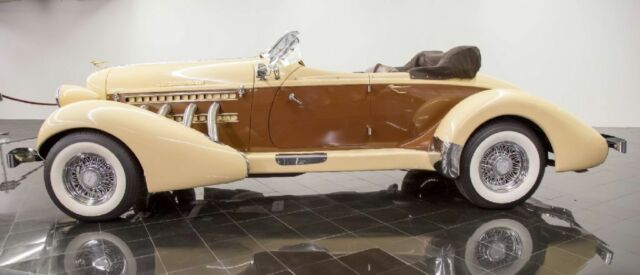 1936 Cord 876 Boattail Phaeton Replica by CCC -- - photo 6