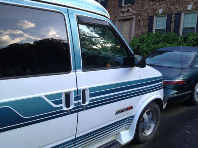 1994 Chevrolet Astro LT Hightop Conversion Custom Extended Cargo Van LS - photo 2