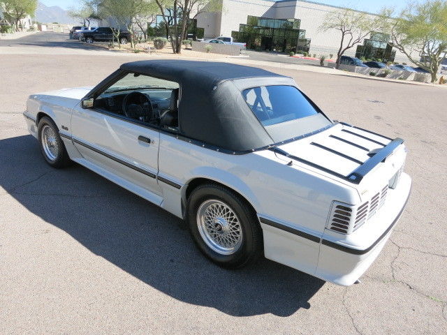 1987 Ford Mustang GT Convertible - photo 8