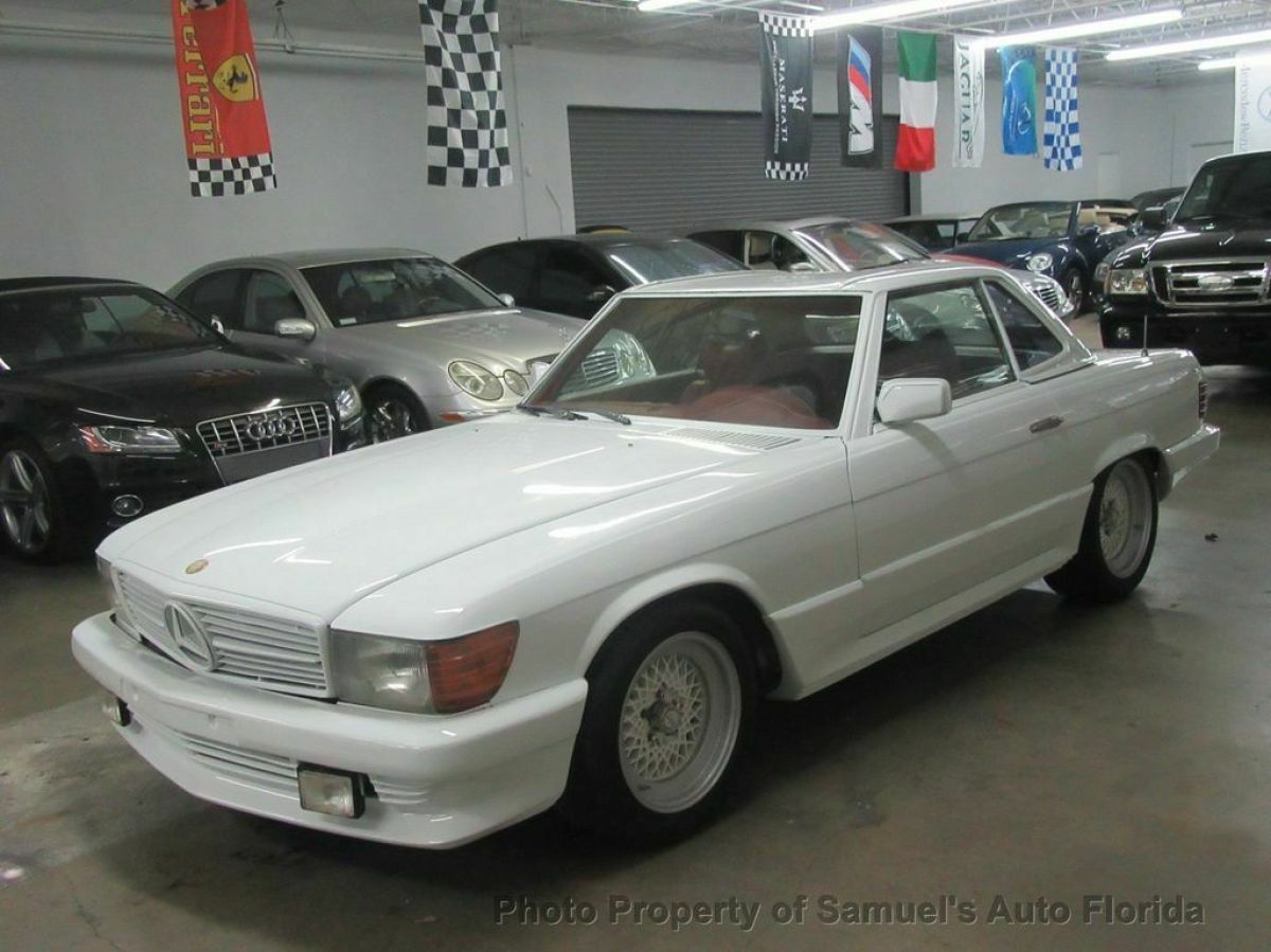 ONLY 36,000 ORIGINAL MILES! WHITE/RED 560sl pagoda 560SL 380SL 450SL 280SL SL 1978 Mercedes-Benz SL-Class