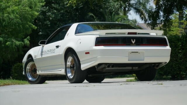 1989 Pontiac Trans Am Turbo Pace Car - photo 8