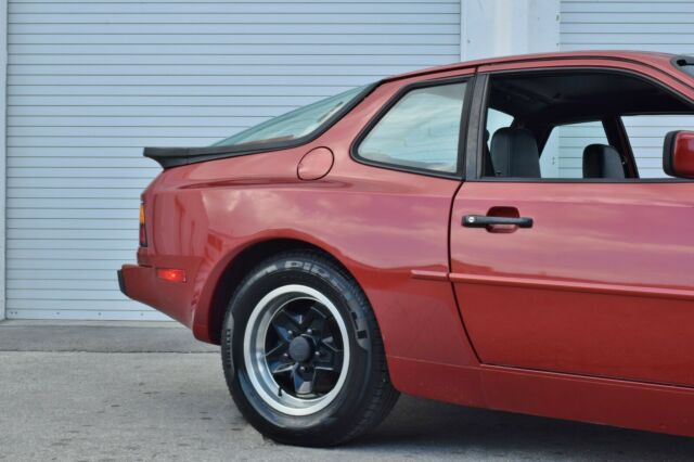 1983 Porsche 944 - photo 10