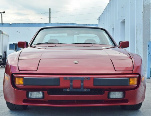 1983 Porsche 944 - photo 5