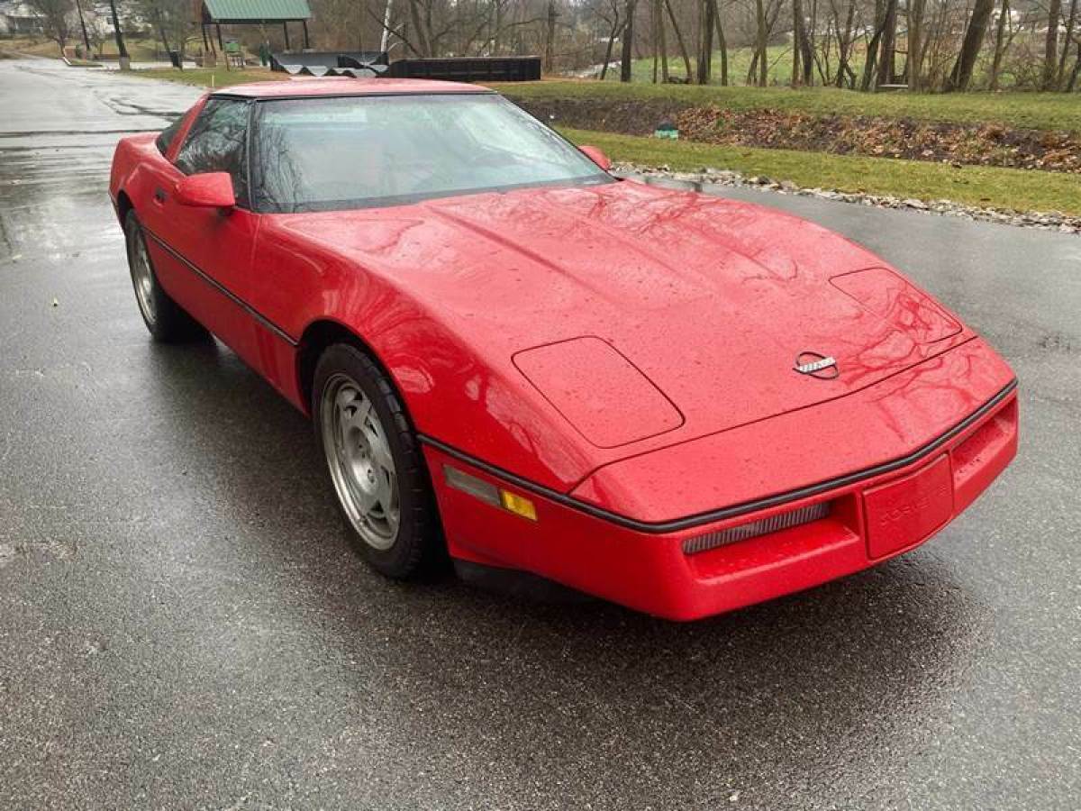 1990 Chevrolet Corvette Base 2dr Hatchback - photo 7
