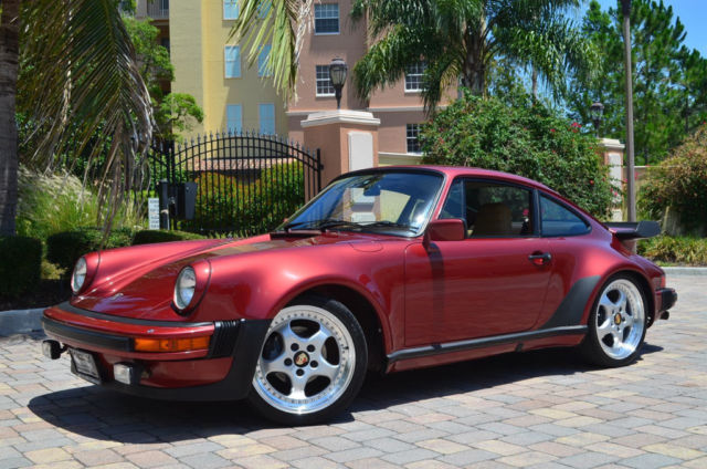 1982 Porsche 911 911 SC Coupe W/Wide Body Arches and only 4931 mile - photo 4