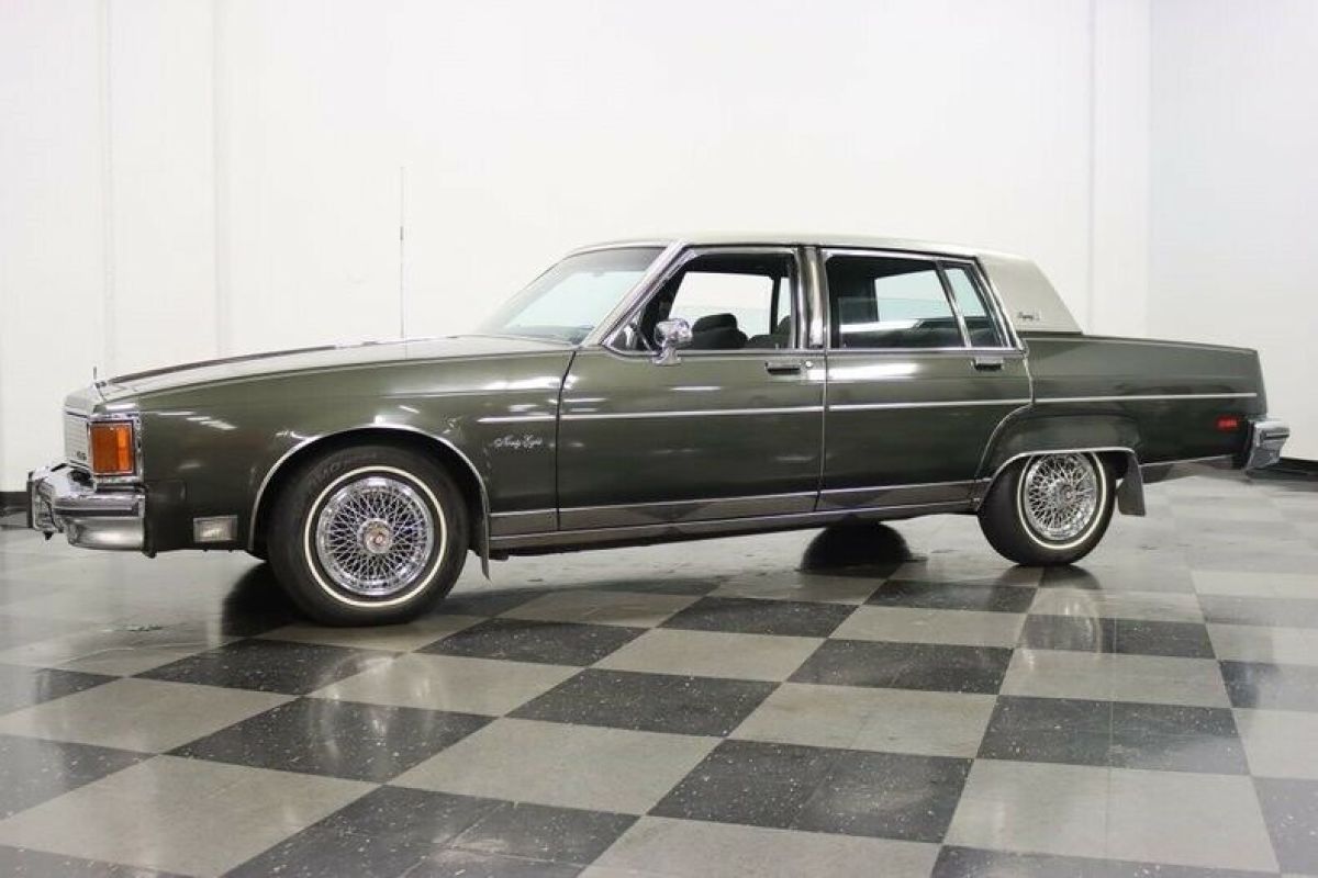 1984 Oldsmobile Ninety-Eight Regency Brougham - photo 7