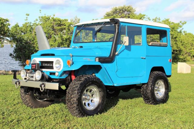 1966 Toyota Land Cruiser - photo 2